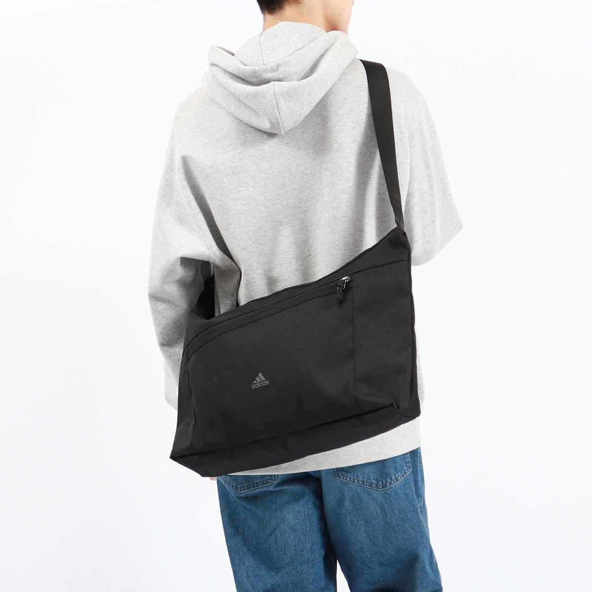 セール30%OFF】adidas アディダス ショルダーバッグ 15L 68063