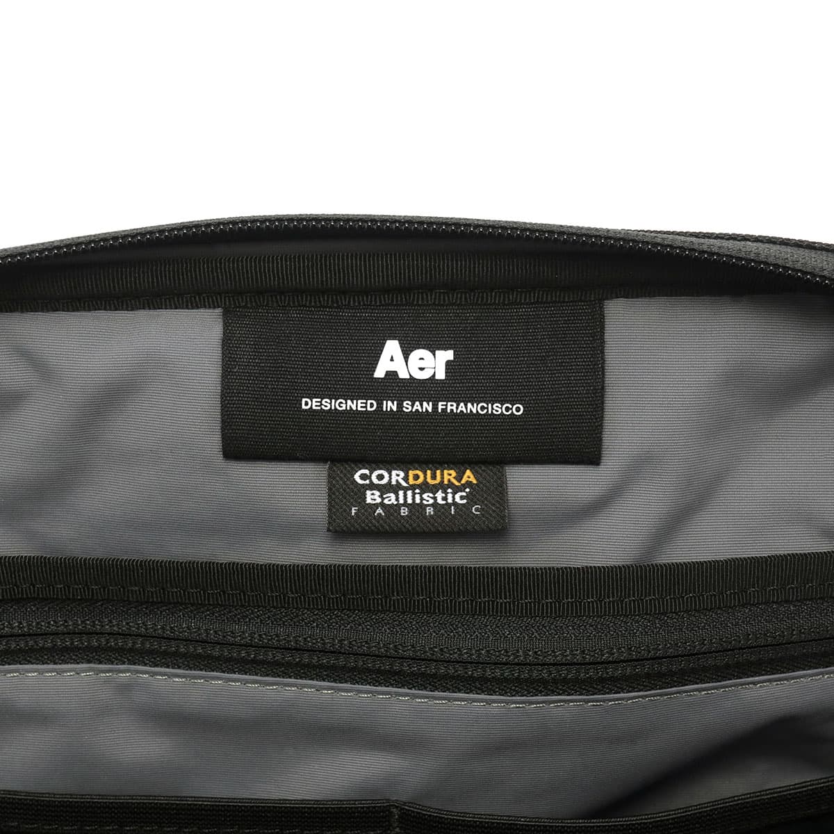 Aer エアー Travel Collection Day Sling 3 Max ボディバッグ 6L