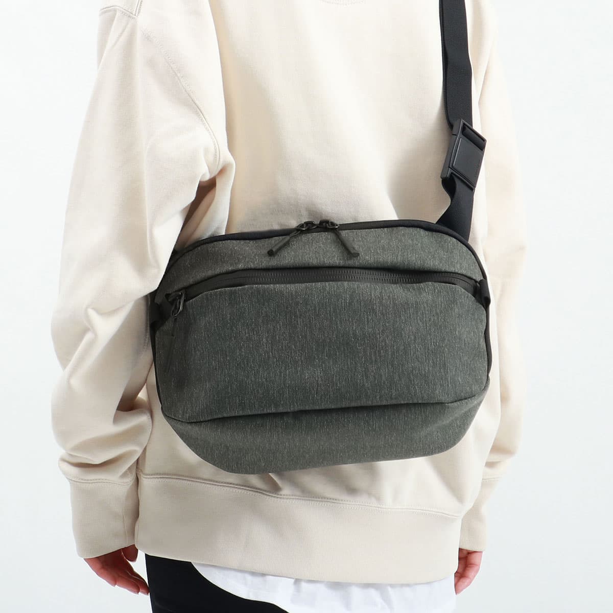 Aer エアー Travel Collection Day Sling 3 Max ボディバッグ 6L