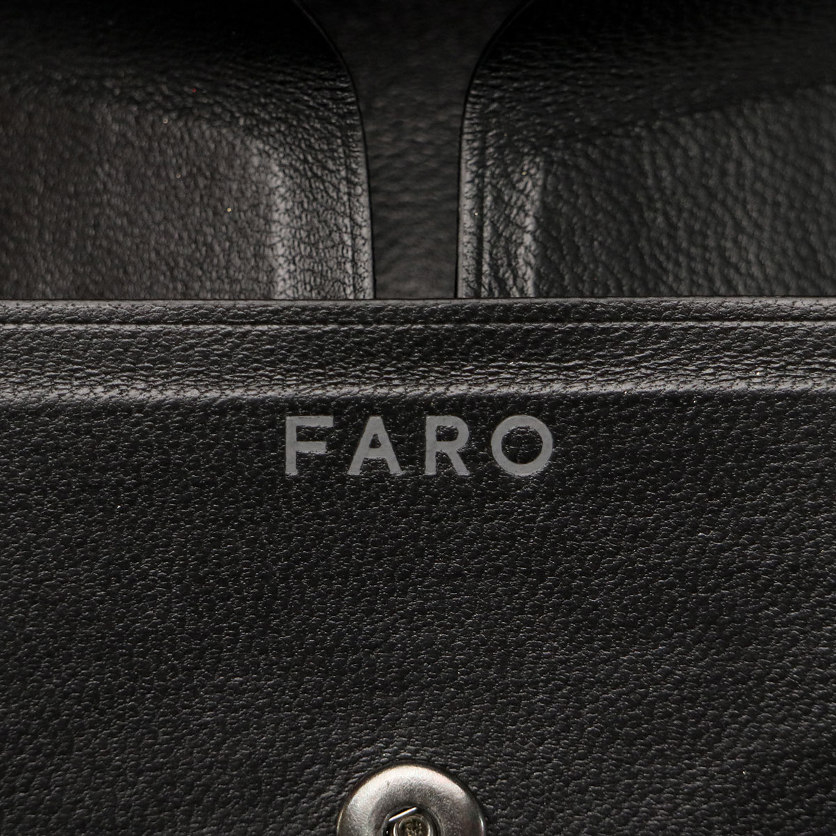 FARO ファーロ Compact Wallet 三つ折り財布 F2031W301｜【正規販売店