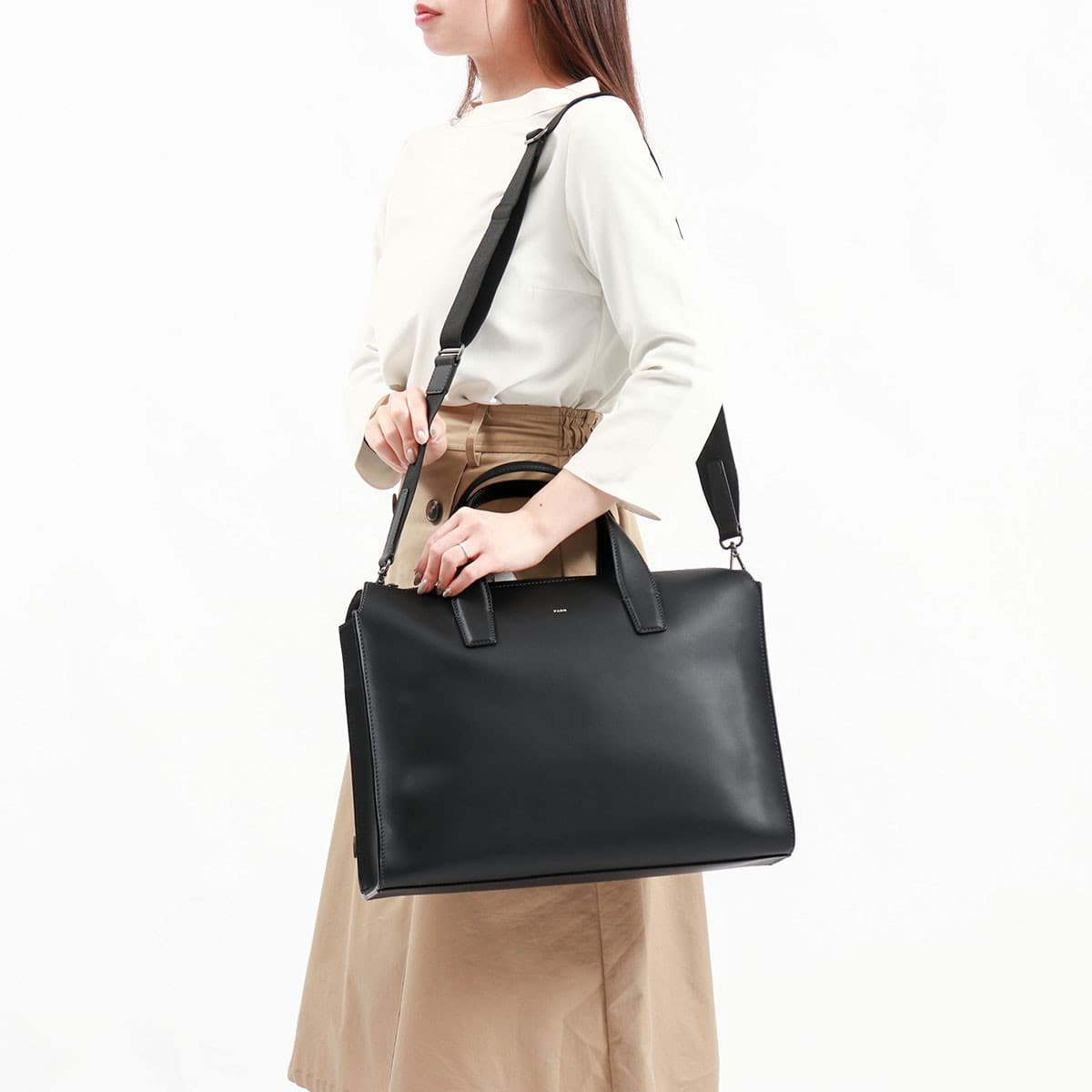 FARO ファーロ Calma Zip Tote Medium 2WAY トートバッグ 13.3L