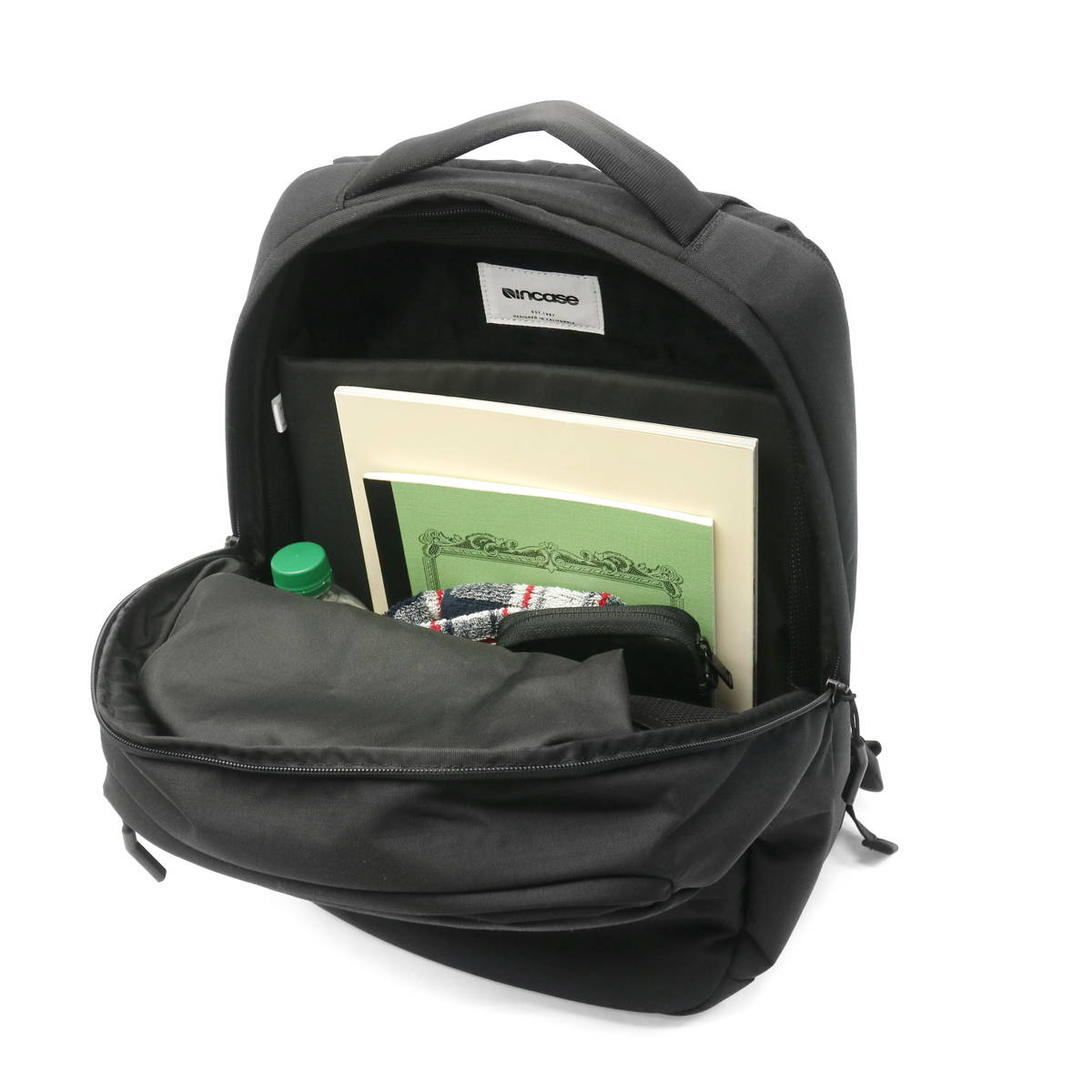日本正規品】incase インケース City Compact Backpack With Cordura