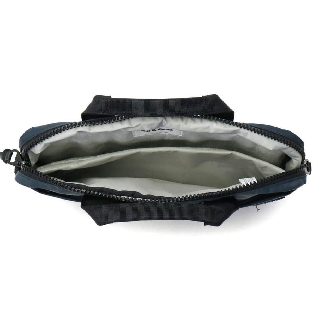 日本正規品】incase インケース Incase Compass Brief 13 With Flight