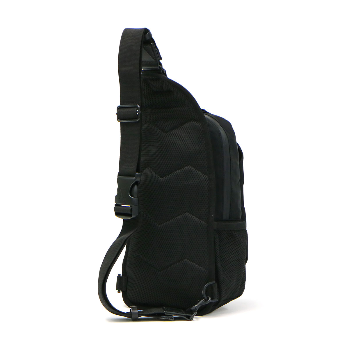 MAKAVELIC マキャベリック COCOON BODY BAG BLACKEDITION G3106-10303