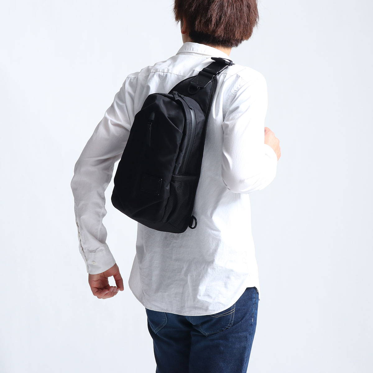 MAKAVELIC マキャベリック COCOON BODY BAG BLACKEDITION G3106-10303