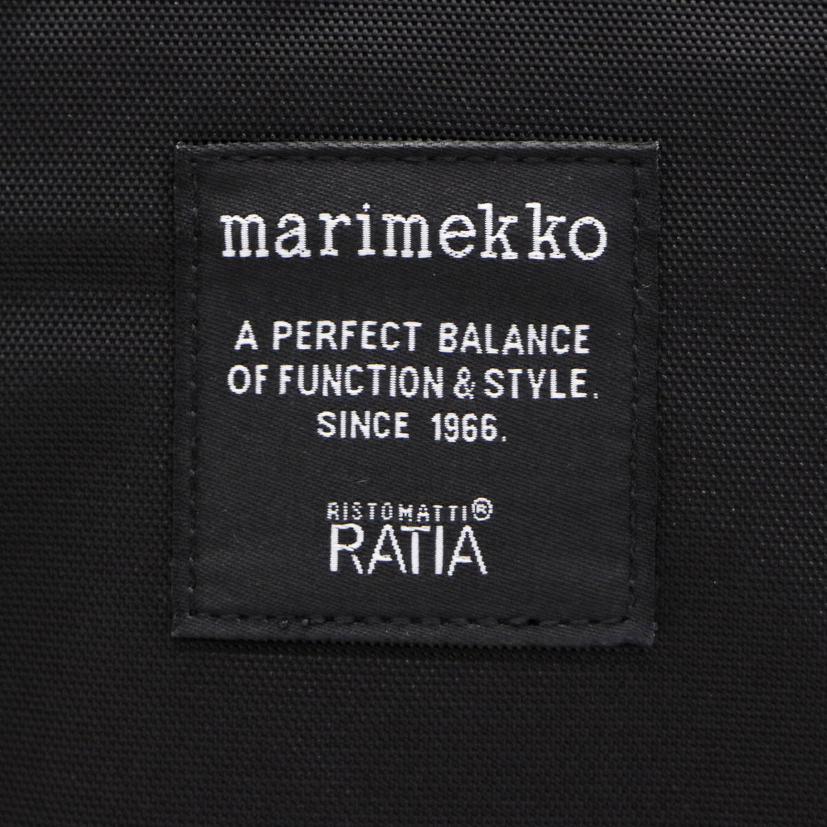 日本正規品】 marimekko マリメッコ Roadie Metro バックパック