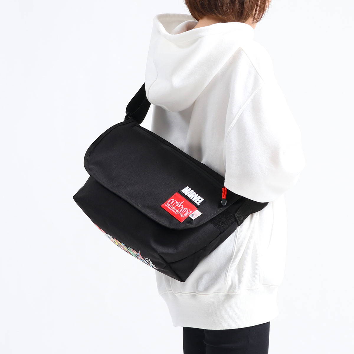 MARVEL MANHATTAN PORTAGE ショルダーバッグ