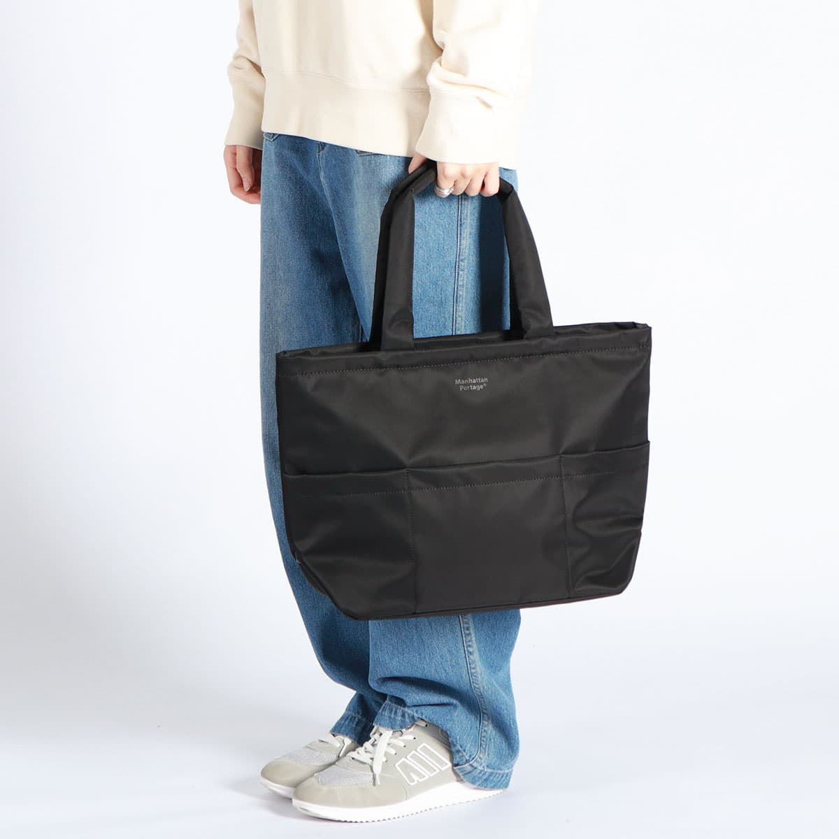 日本正規品】Manhattan Portage マンハッタンポーテージ Tompkins Tote Bag (MD) Flight Nylon  Backing MP1336ZNTWLB｜【正規販売店】カバン・小物の専門店のギャレリアモール