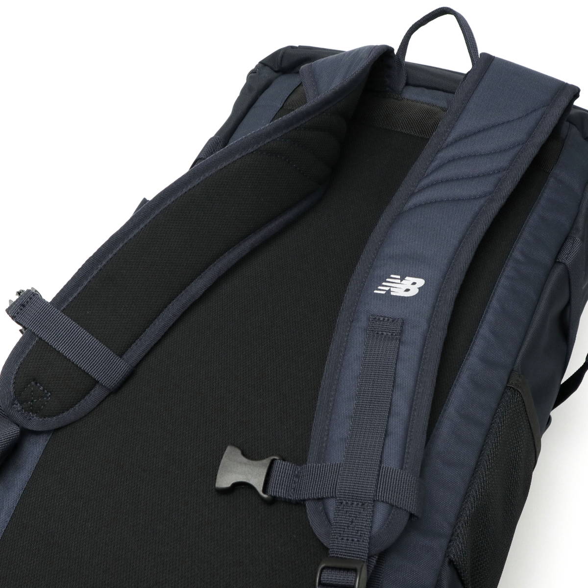 3267円 春夏新作 ニューバランス new balance リュック 撥水 トップローディングバッグ 35L バック