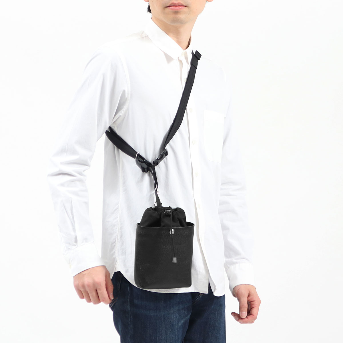 nunc ヌンク Near Here Bag Water repellent leather ショルダーバッグ