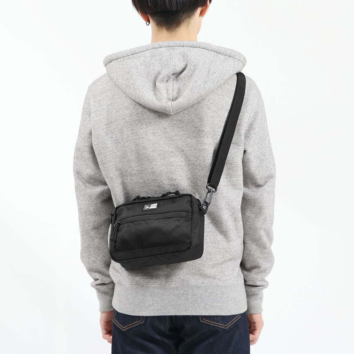 正規取扱店】NEW ERA ニューエラ Shoulder Pouch Large ショルダー