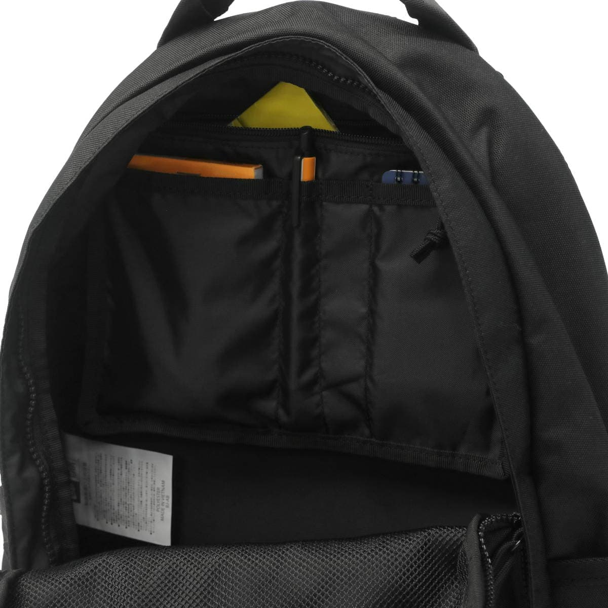 正規取扱店】NEW ERA ニューエラ Daypack リュックサック 22L｜【正規販売店】カバン・小物の専門店のギャレリアモール