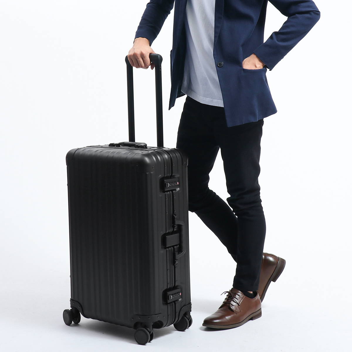 RICARDO リカルド Aileron 24-inch Spinner Suitcase スーツケース 58L 
