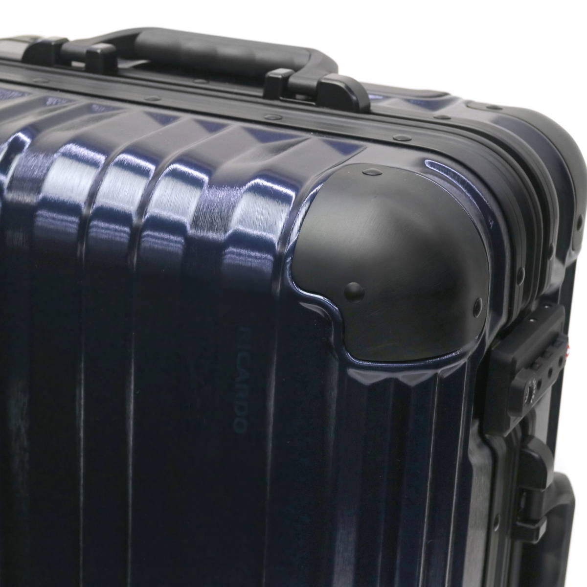 RICARDO リカルド Aileron Vault 19-inch Spinner INTL Carry-On