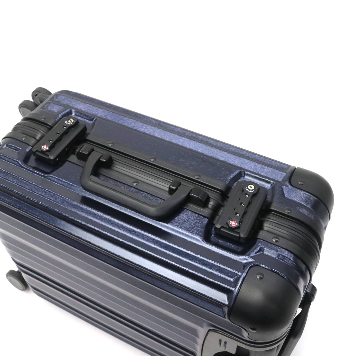 RICARDO リカルド Aileron Vault 19-inch Spinner INTL Carry-On