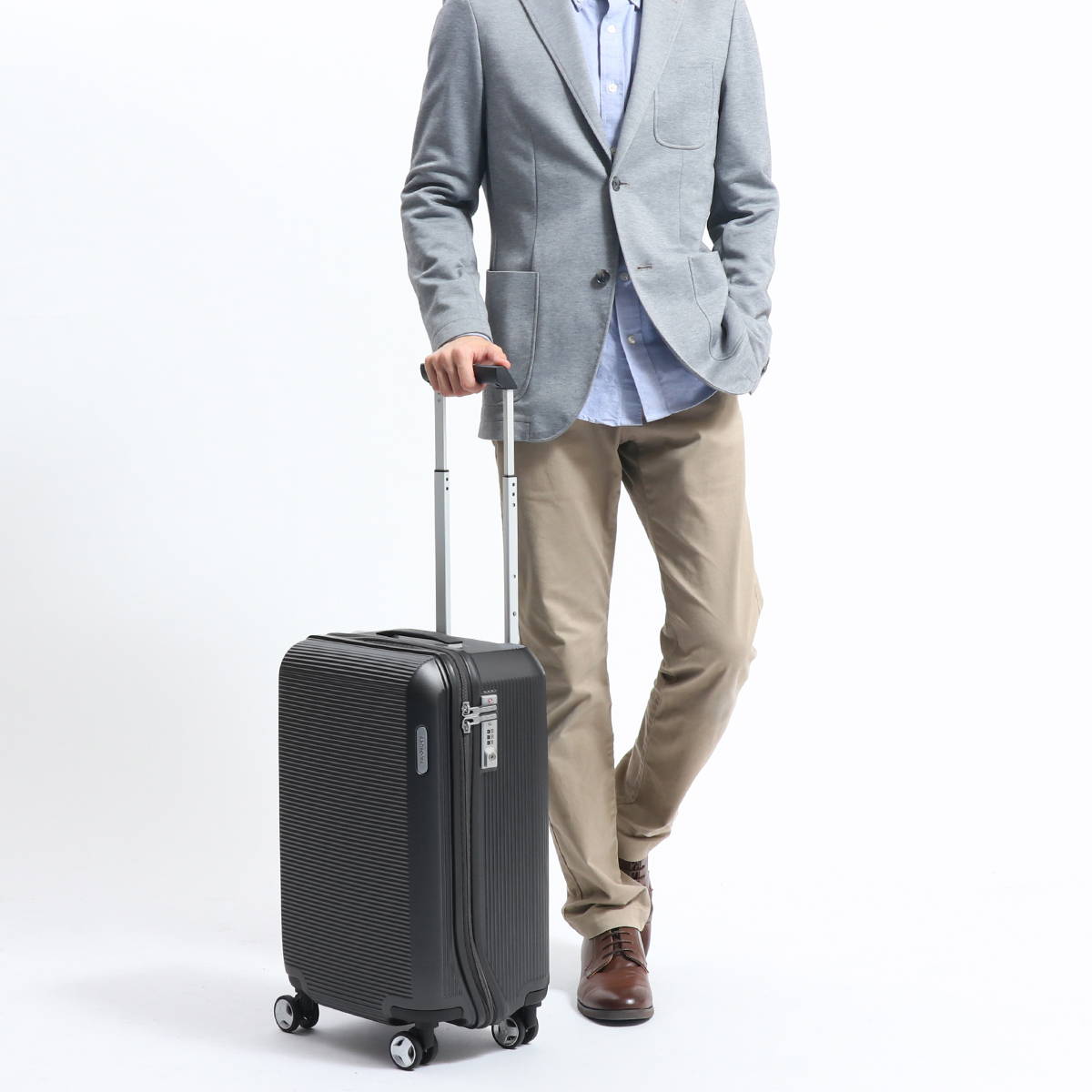 日本正規品】Samsonite サムソナイト Arq Spinner 55 機内持ち込み対応