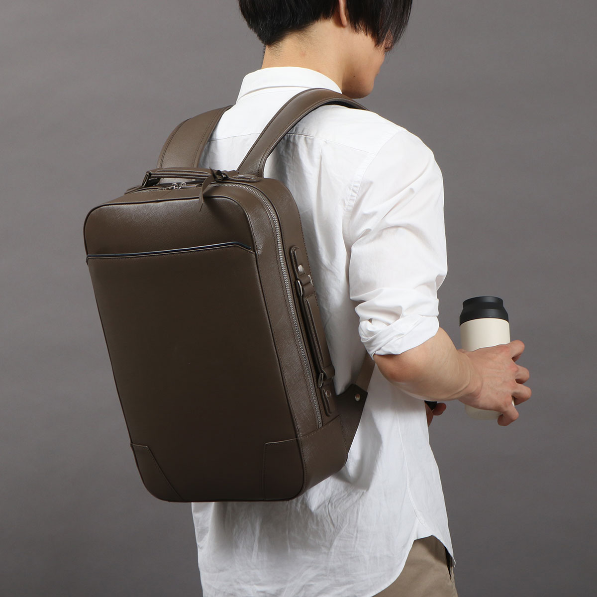 ST.UNIVERSEL セントユニバーセル SAFFIANO BUSINESS BACKPACK