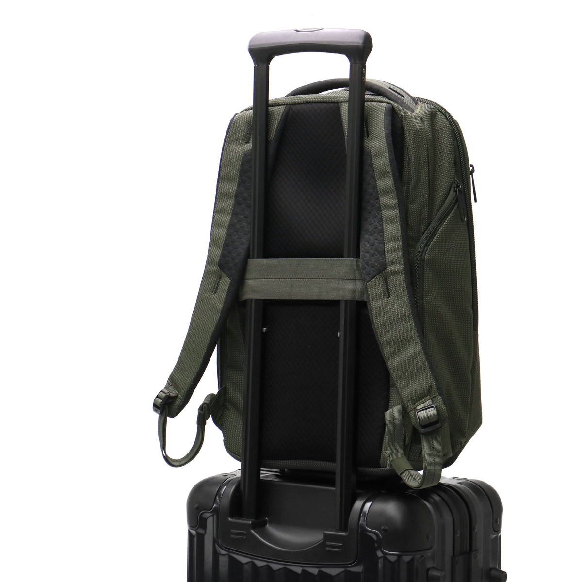 THULE スーリー Thule Crossover 2 Backpack 30L バックパック C2BP