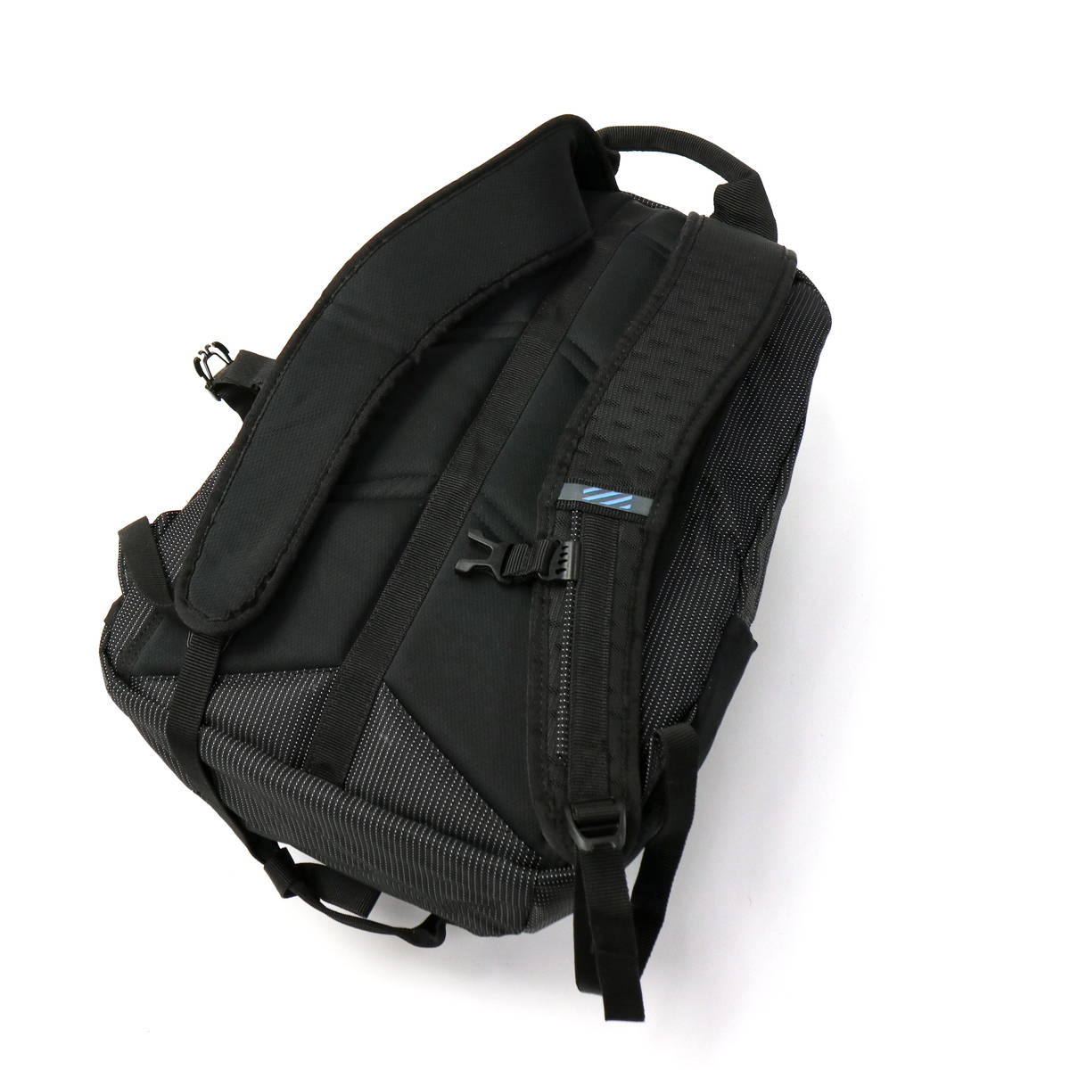 THULE スーリー Thule Crossover Backpack 25L バックパック TCBP-317