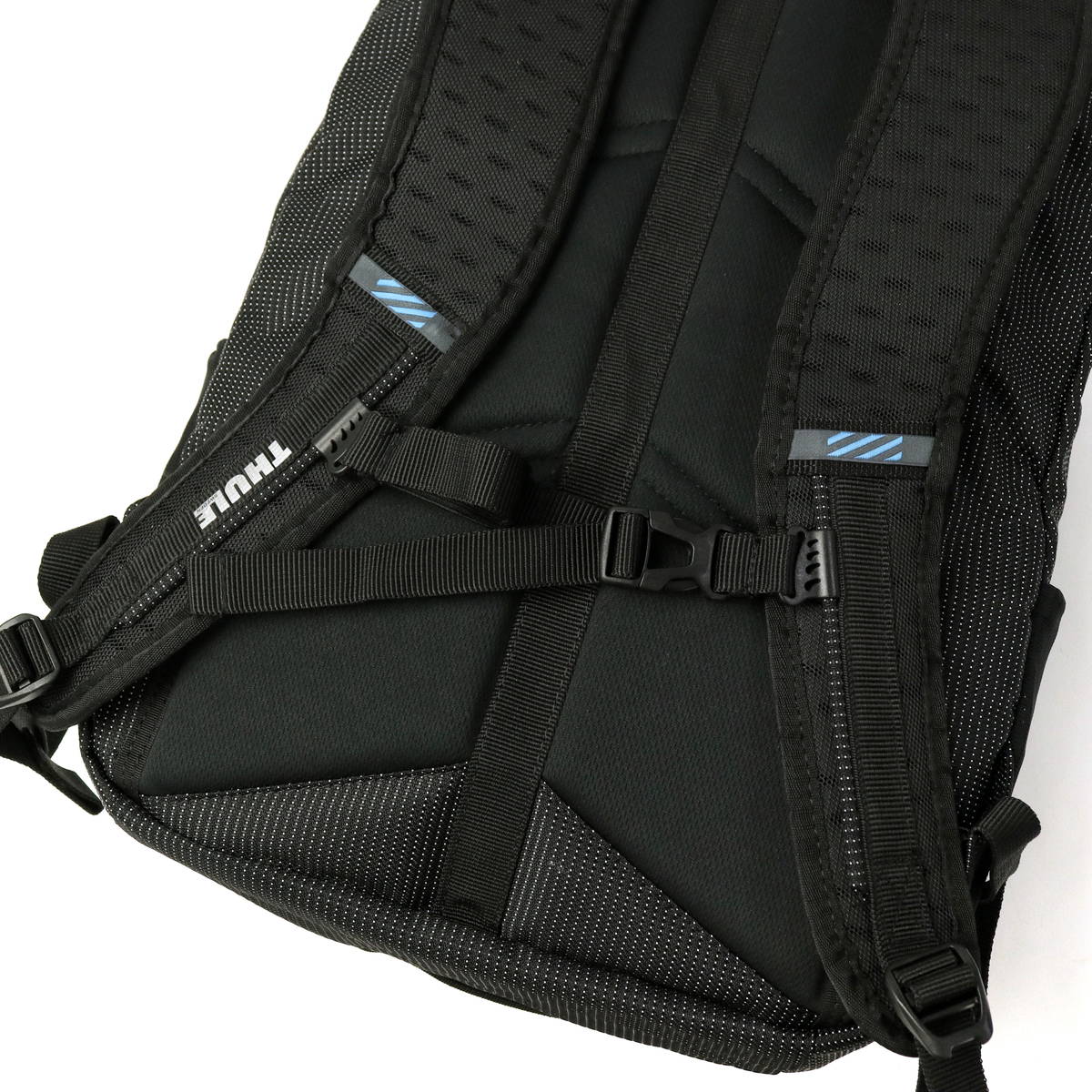 THULE スーリー Thule Crossover Backpack 25L バックパック TCBP-317