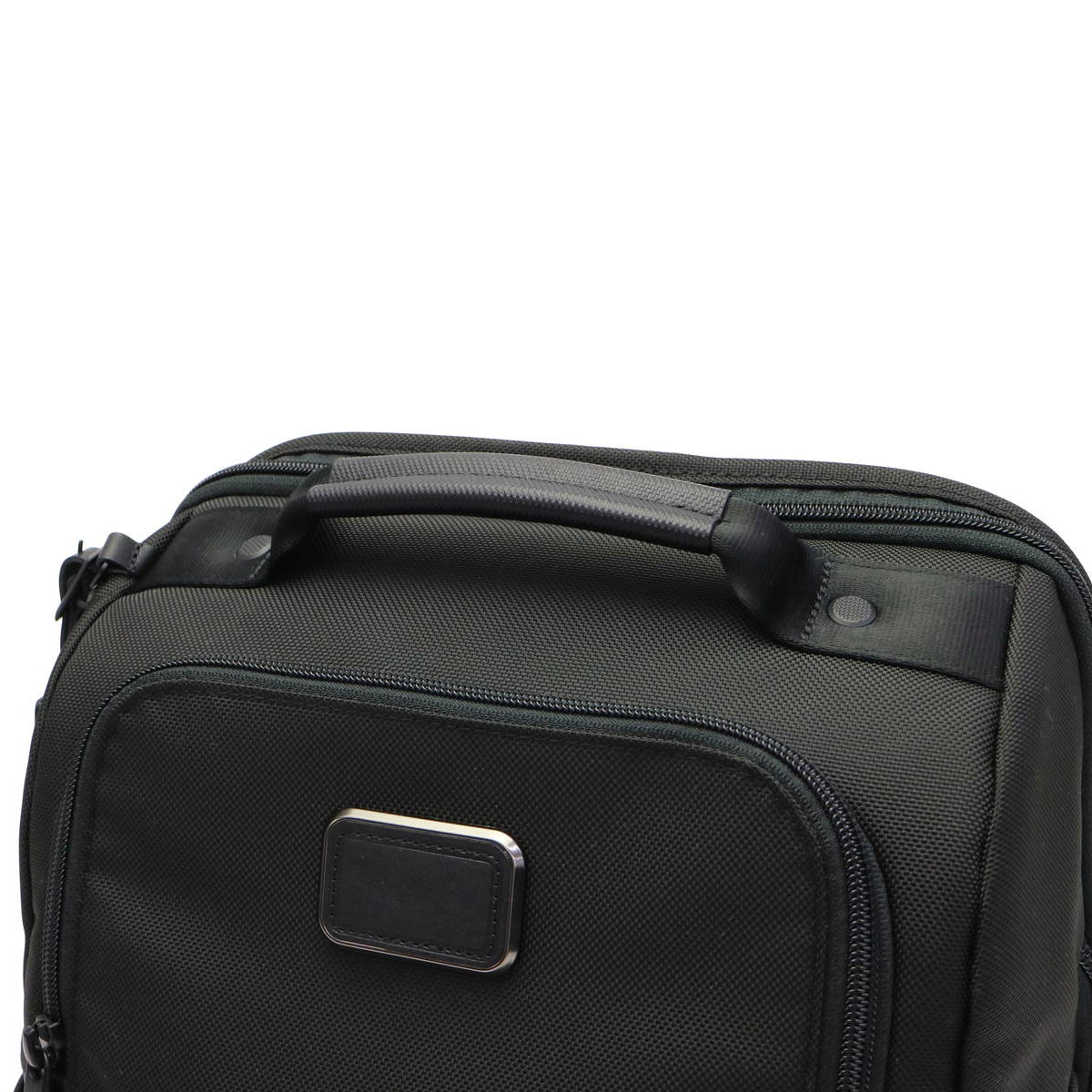 Tumi slim solutions best sale brief pack alpha 3