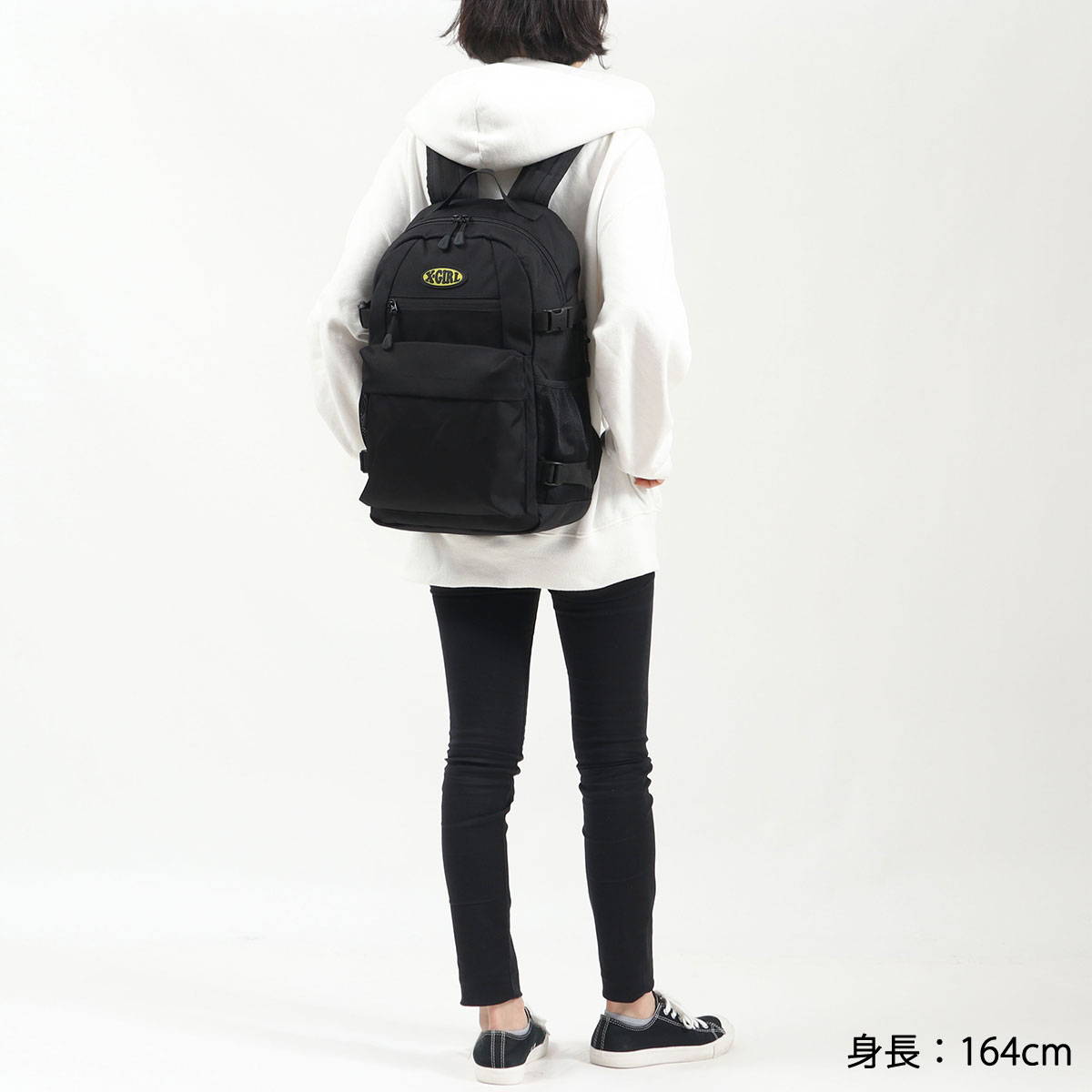 X Girl エックスガール Oval Logo Backpack リュックサック 19 6l 正規販売店 カバン 小物の専門店のギャレリアモール