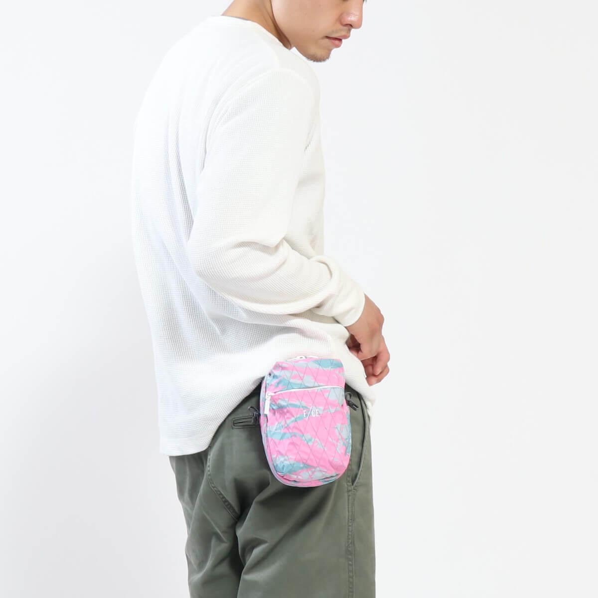 セール30％OFF】F/CE. エフシーイー X-PAC LINE CAMO CAMERA POUCH